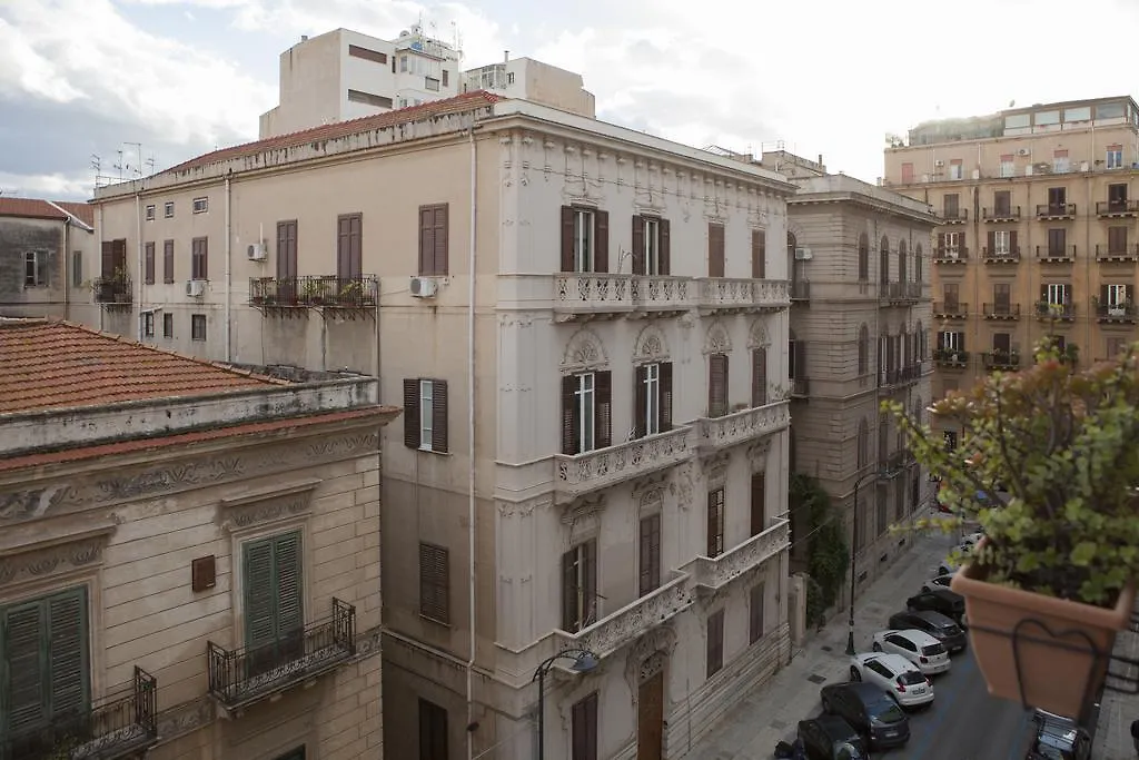 شقة La Casa Di Beatrice باليرمو إيطاليا
