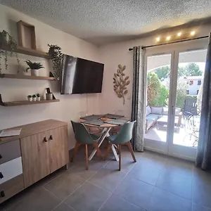  Appartement La Terrasse Ensoleillée De : Le Citronnier France